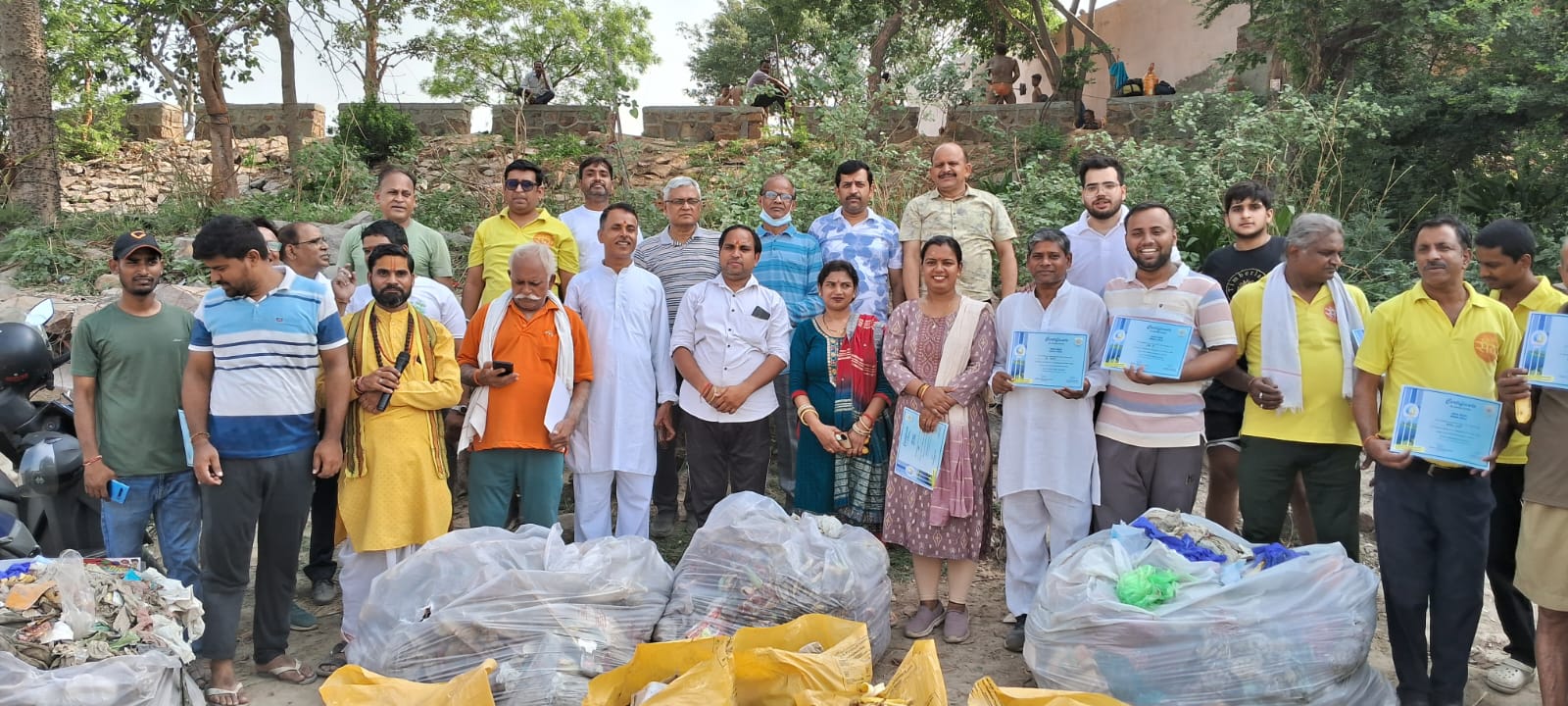 Sonia Vihar Clean-up drive